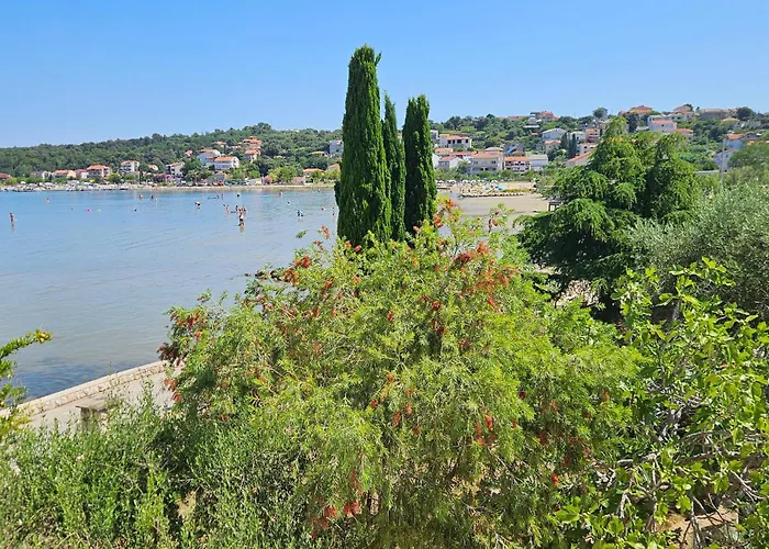 Amazing In With House Sea View