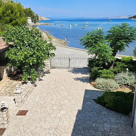 Amazing In With House Sea View Lopar